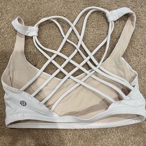 Lululemon sports bra